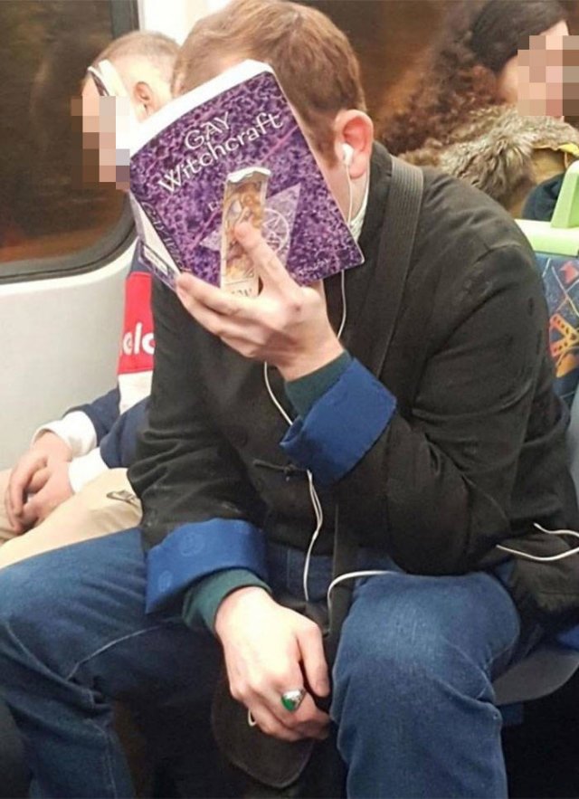 Subway Books (30 pics)