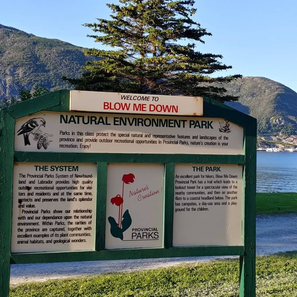 Weird Canada Places (22 pics)