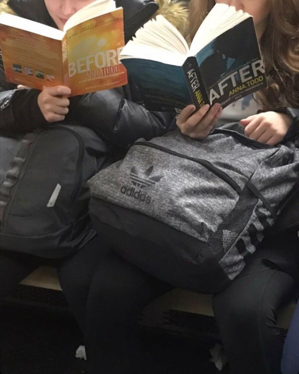 Books People Read In Subway (42 pics)