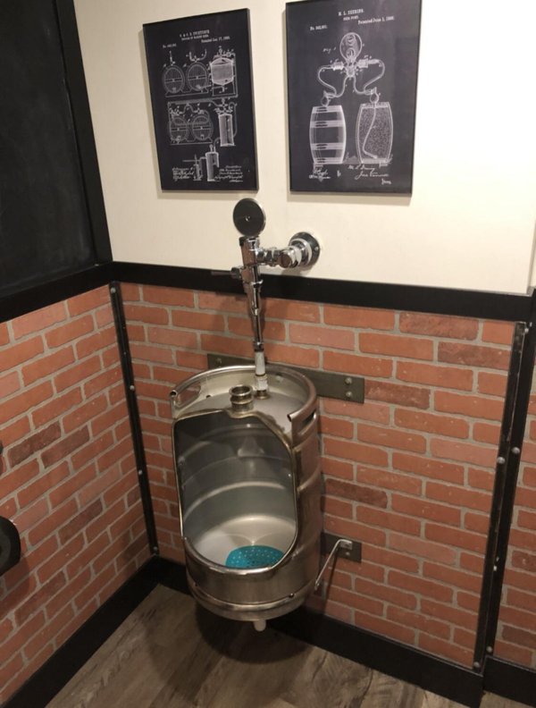 Weird Toilet Designs (28 pics)