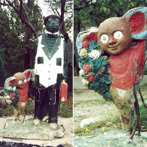 Sad And Scary Playgrounds (35 pics)