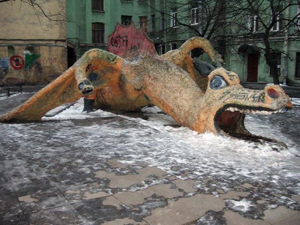 Sad And Scary Playgrounds (35 pics)