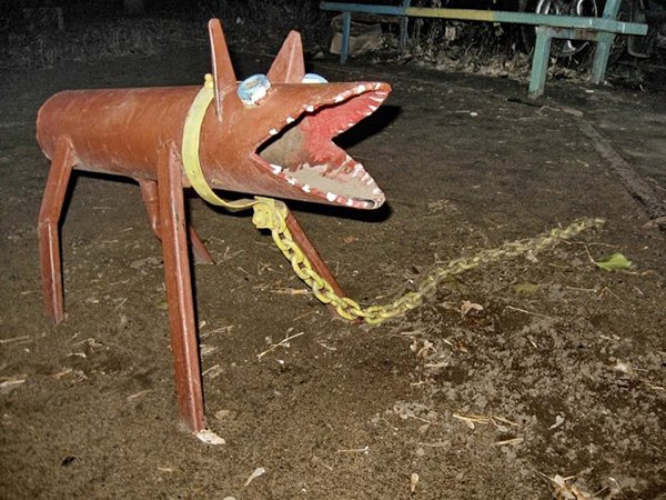 Sad And Scary Playgrounds (35 pics)