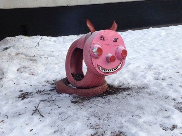 Sad And Scary Playgrounds (35 pics)