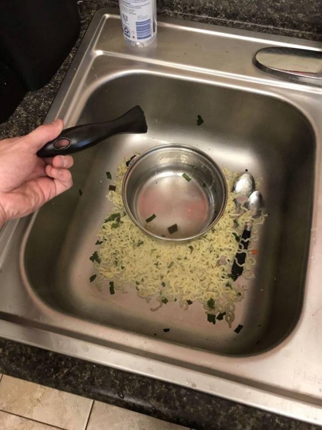 Bad Days Happen (45 pics)
