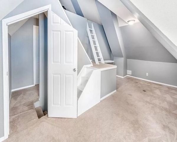 What's Wrong With This Real Estate? (35 pics) What's Wrong With This Real Estate? (35 pics)