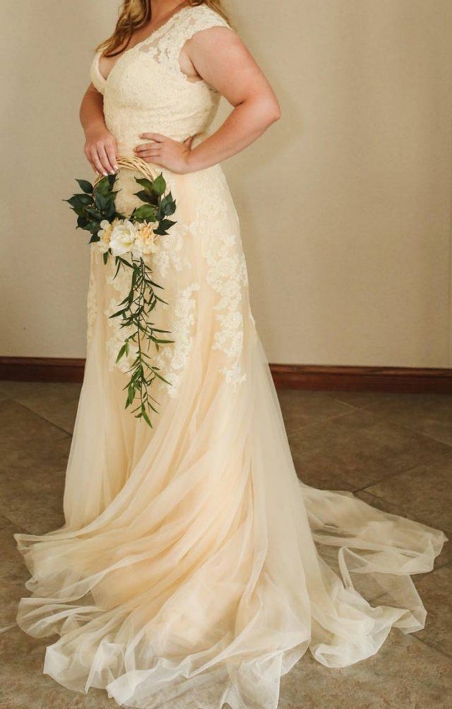 These People Saved Money On Their Wedding Days (24 pics)