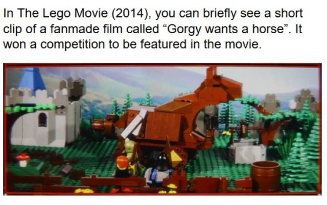 Hidden Movie Details (17 pics)