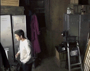 Scary GIFs (15 gifs)