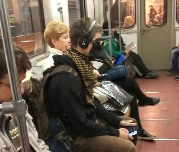 Weird Subway Passengers (39 pics)