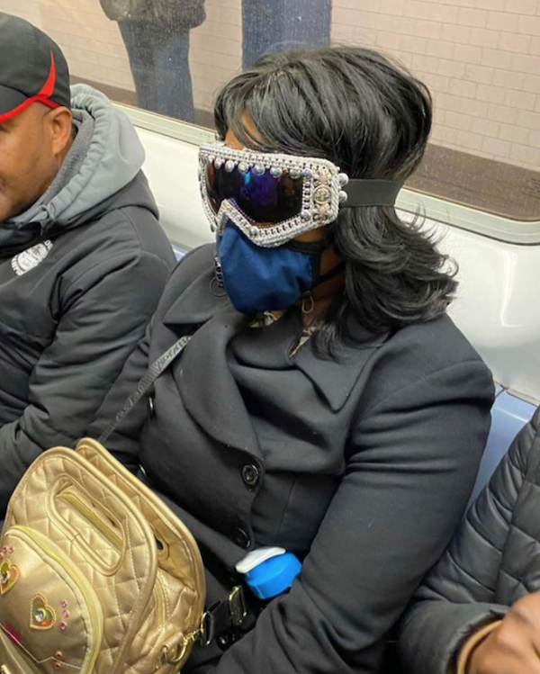 Weird Subway Passengers (39 pics)