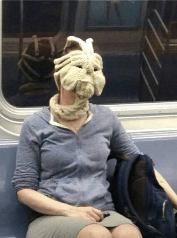 Weird Subway Passengers (39 pics)