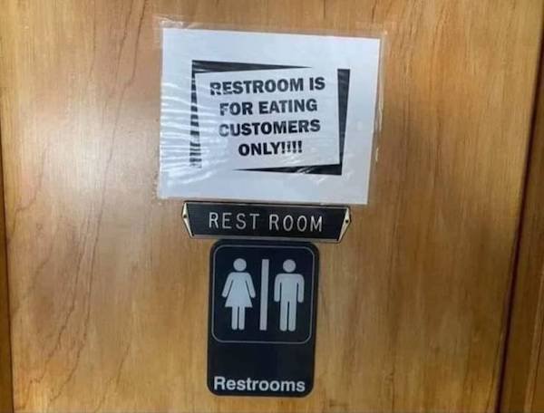 Something's Wrong With These Signs (30 pics)