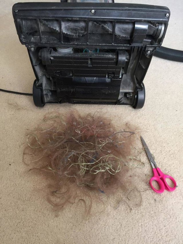Vacuum Cleaning Fails (50 pics)