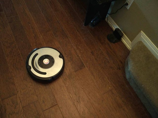 Vacuum Cleaning Fails (50 pics)