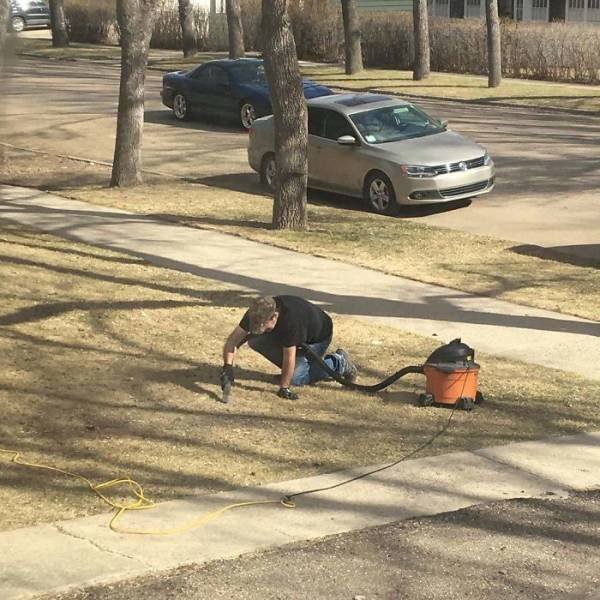 Vacuum Cleaning Fails (50 pics)