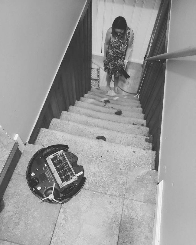 Vacuum Cleaning Fails (50 pics)