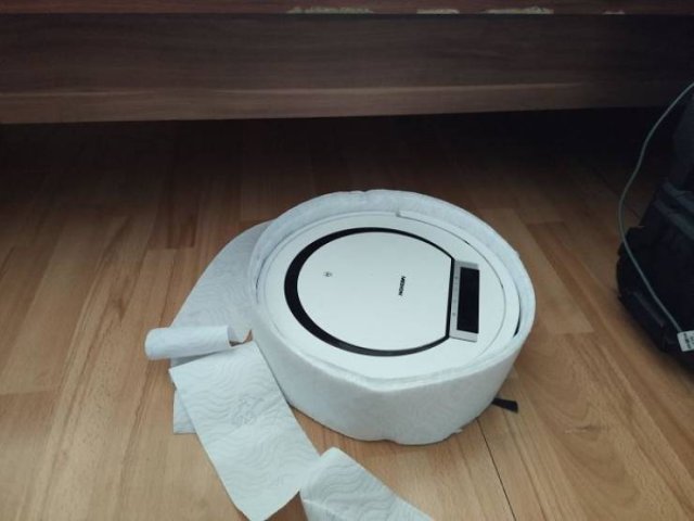 Vacuum Cleaning Fails (50 pics)