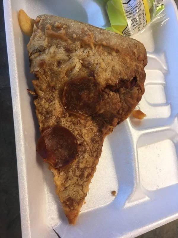 These Are Supposed To Be School Lunches (23 pics) These Are Supposed To Be School Lunches (23 pics)