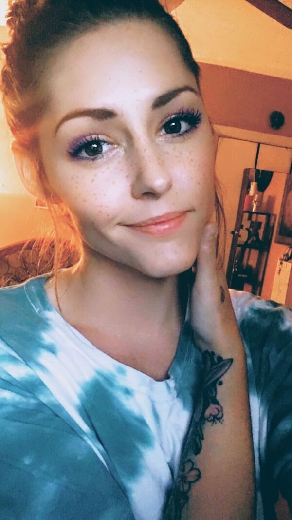Girls With Freckles (34 pics)