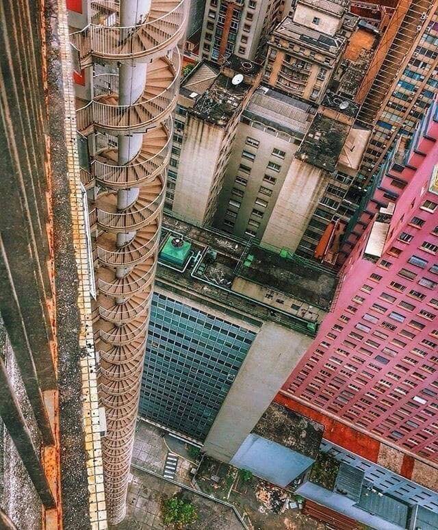Interesting Architecture All Over The World (21 pics)