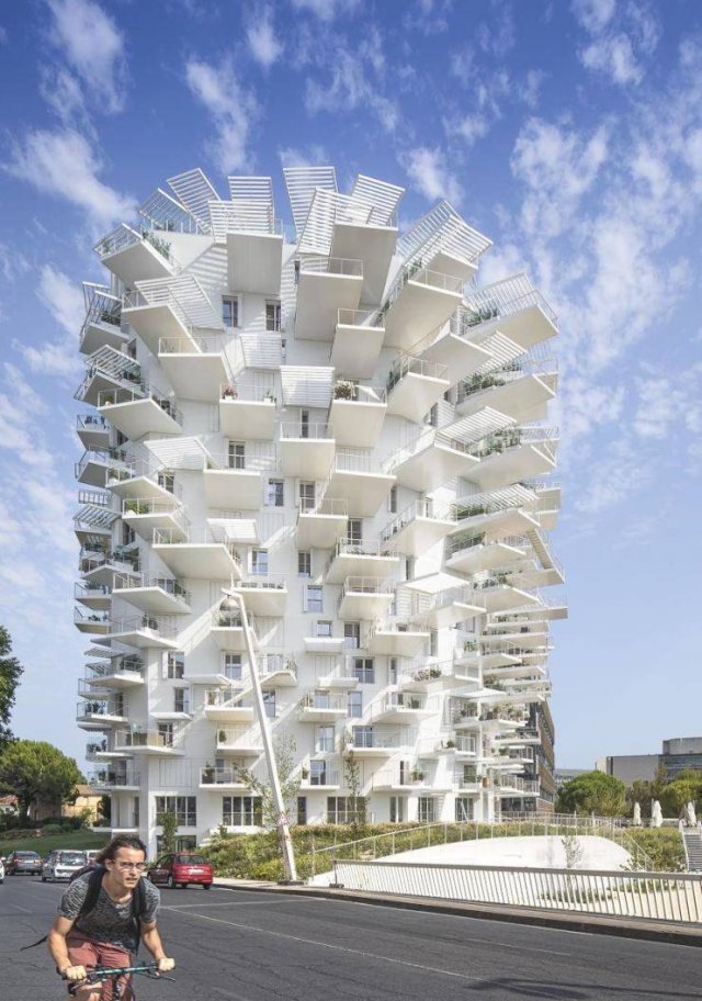 Interesting Architecture All Over The World (21 pics)