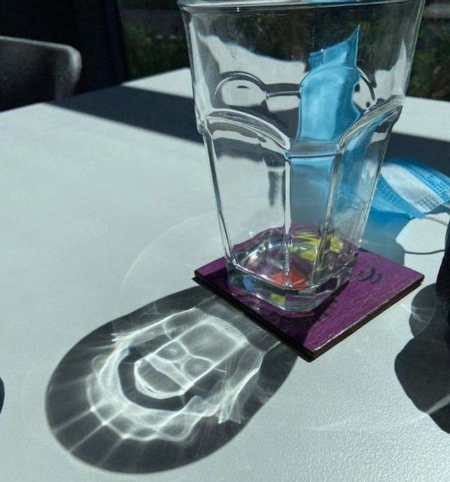 Look Closer (20 pics)