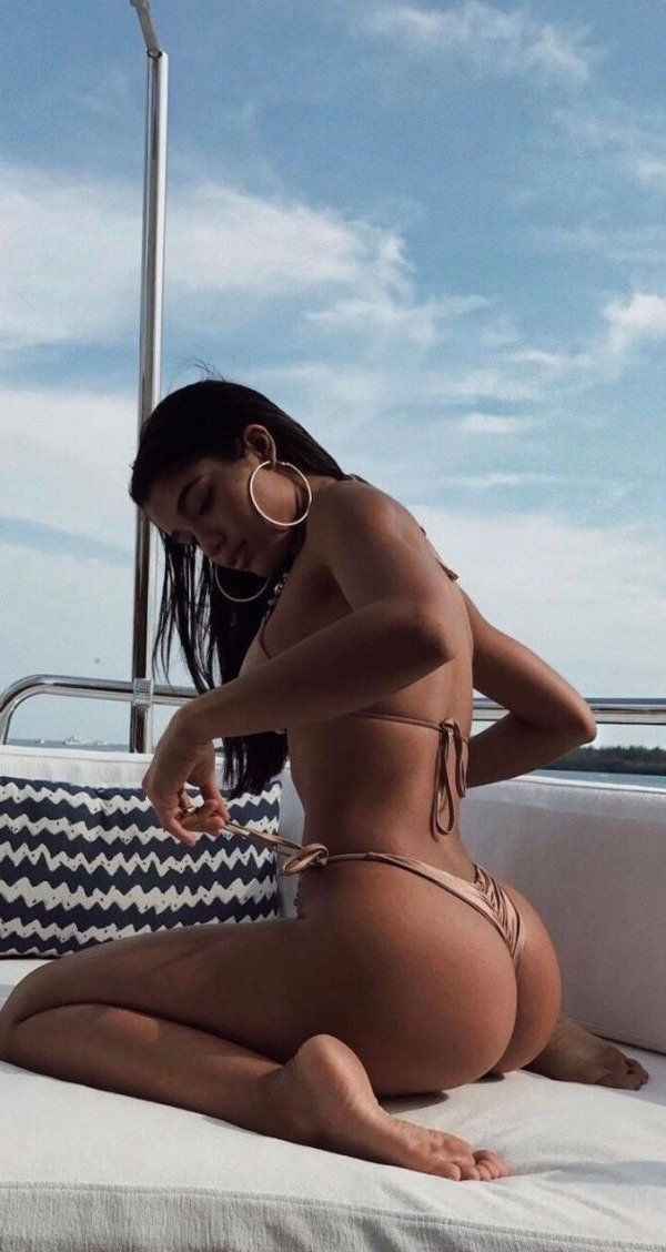 Beautiful Girls (31 pics)