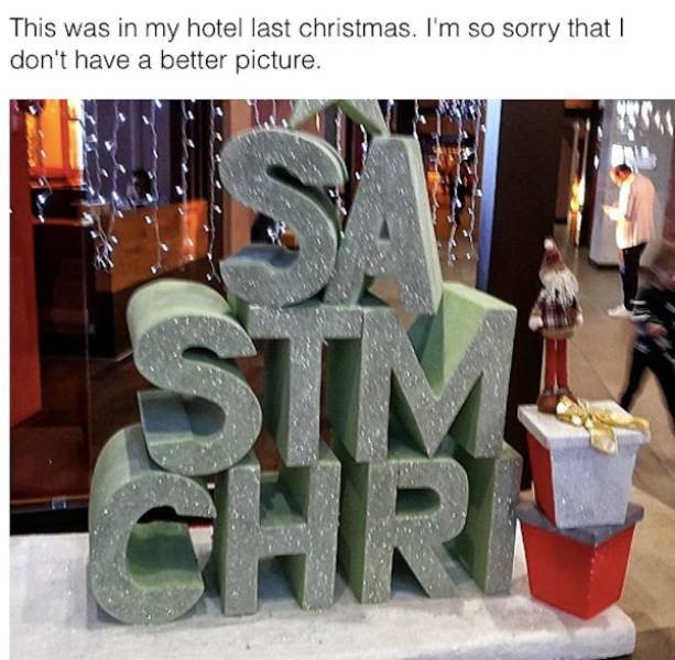 Bad Holiday Decorations (27 pics)