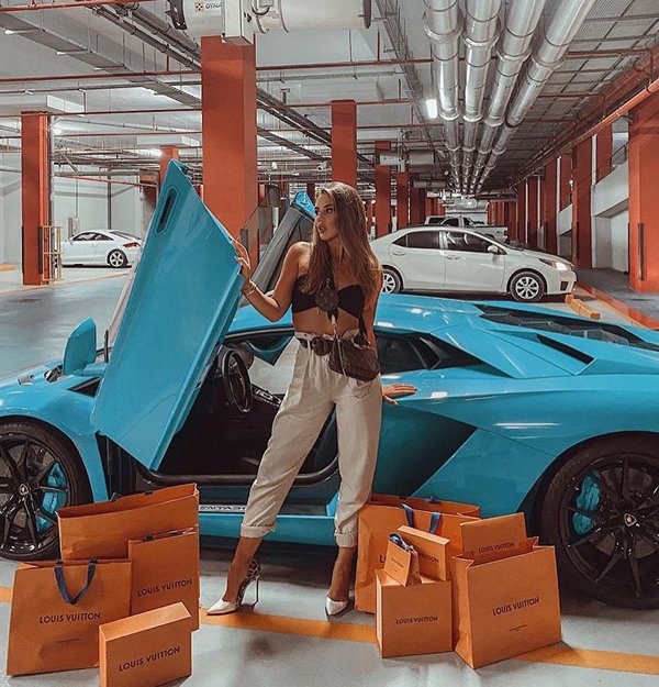 Rich Youth (45 pics)