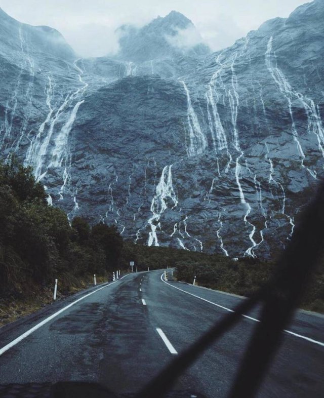 Amazing Pictures (49 pics)