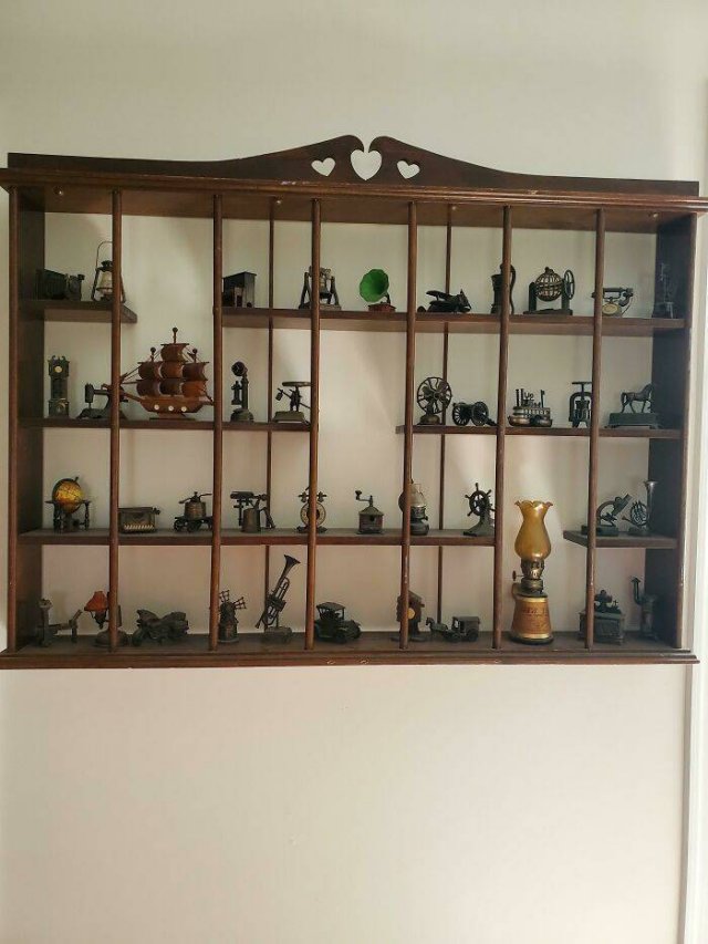 People Show Off Their Collections (49 pics)