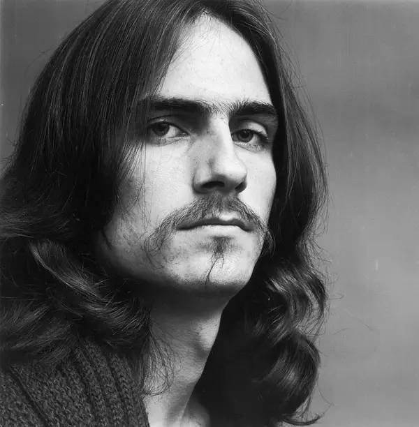 Famous Musicians: In The Beginning Of Their Careers And Now (50 pics) Famous Musicians: In The Beginning Of Their Careers And Now (50 pics)