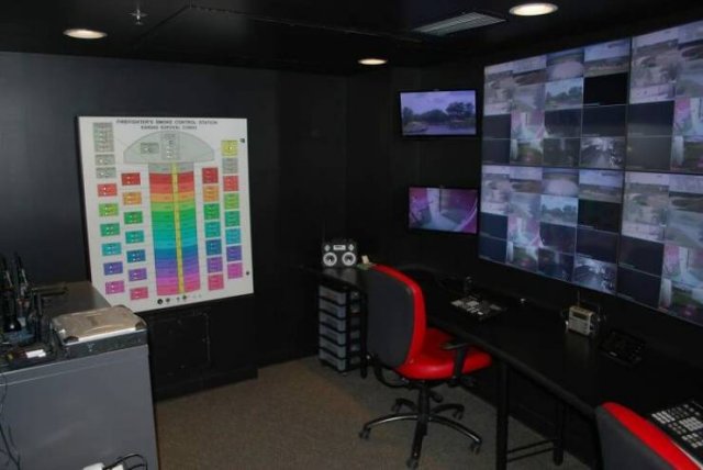 How $3 Million Luxury Survival Bunker Look Inside (35 pics)