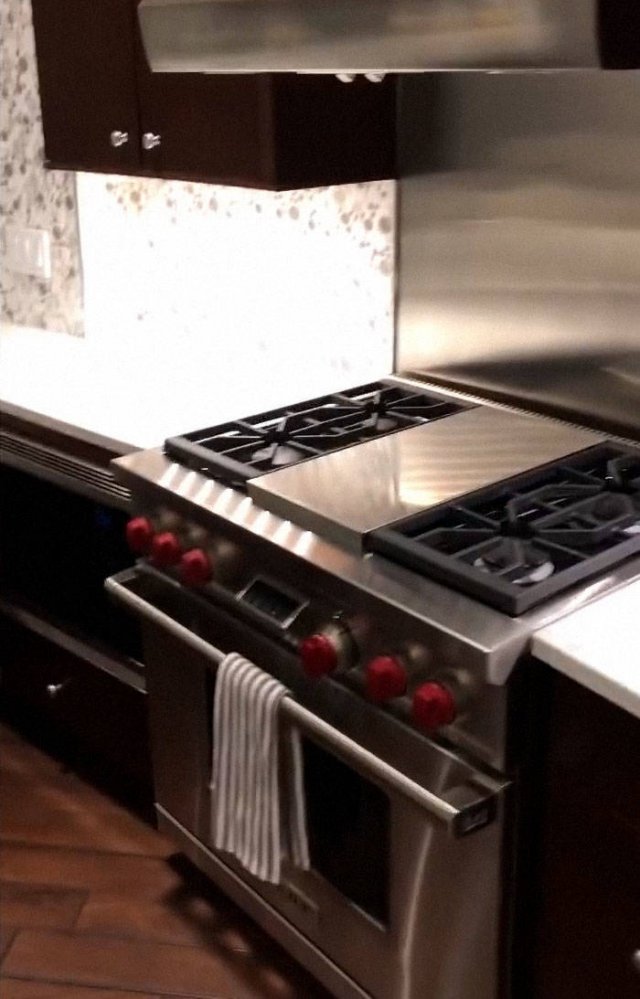 How $3 Million Luxury Survival Bunker Look Inside (35 pics)