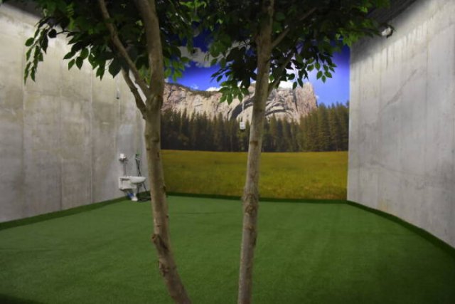 How $3 Million Luxury Survival Bunker Look Inside (35 pics)