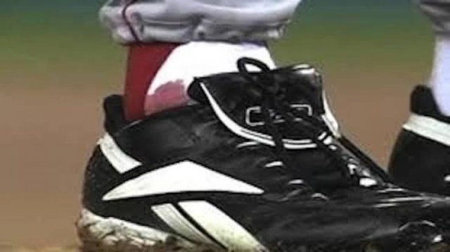 Sport Collection Items And Their Prices (22 pics) Sport Collection Items And Their Prices (22 pics)