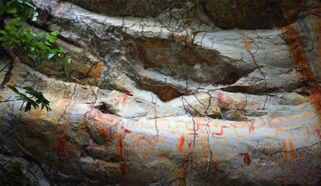 Prehistoric Paintings Were Discovered In Amazon Rainforest (15 pics)