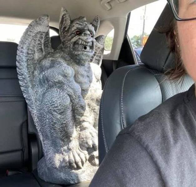 Thrift Shop Treasures (23 pics)
