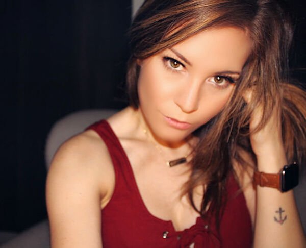 Hot Girls (87 pics)