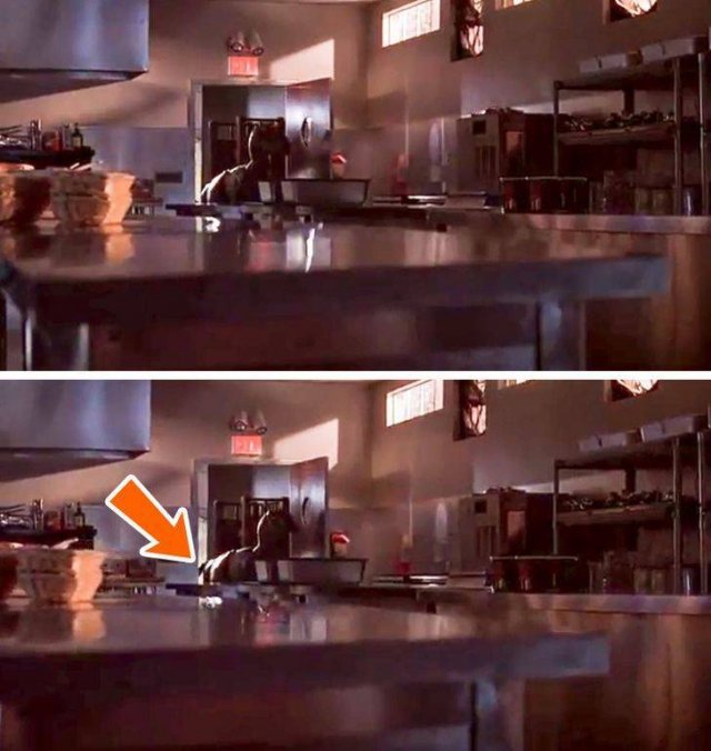 Movie Bloopers (10 pics)