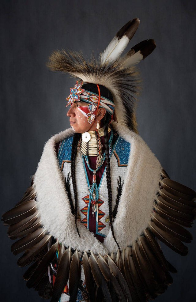 Native Americans Photos By Craig Varjabedian (16 pics)