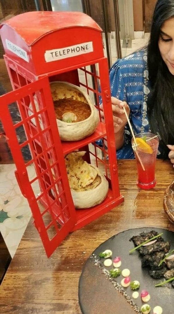 Weird Restaurant Serving (46 pics)