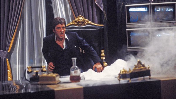 Fake Stimulators Used By Actors During Filming (13 pics)