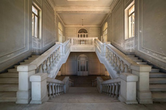 Beautiful Abandoned Places (34 pics)