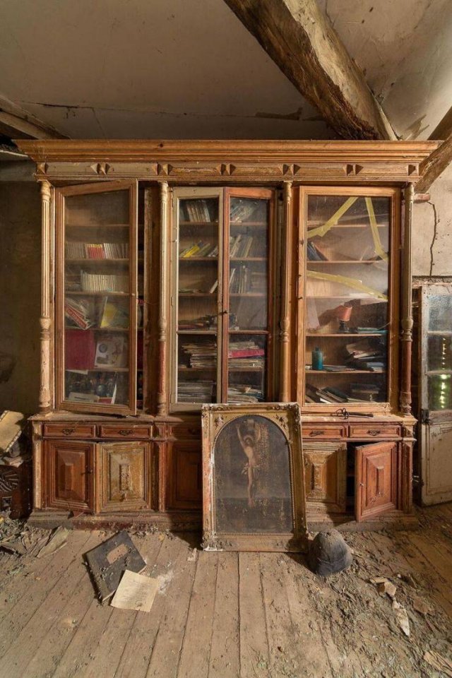 Beautiful Abandoned Places (34 pics)