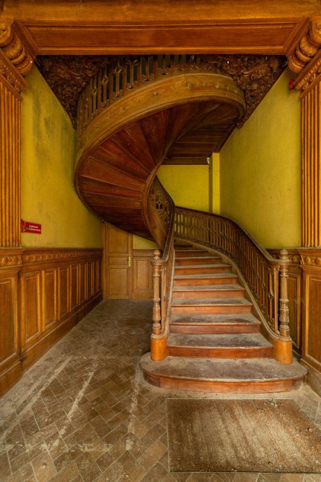 Beautiful Abandoned Places (34 pics)
