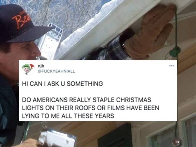 Non-Americans Can't Figure Out With These American Christmas Traditions (29 pics)