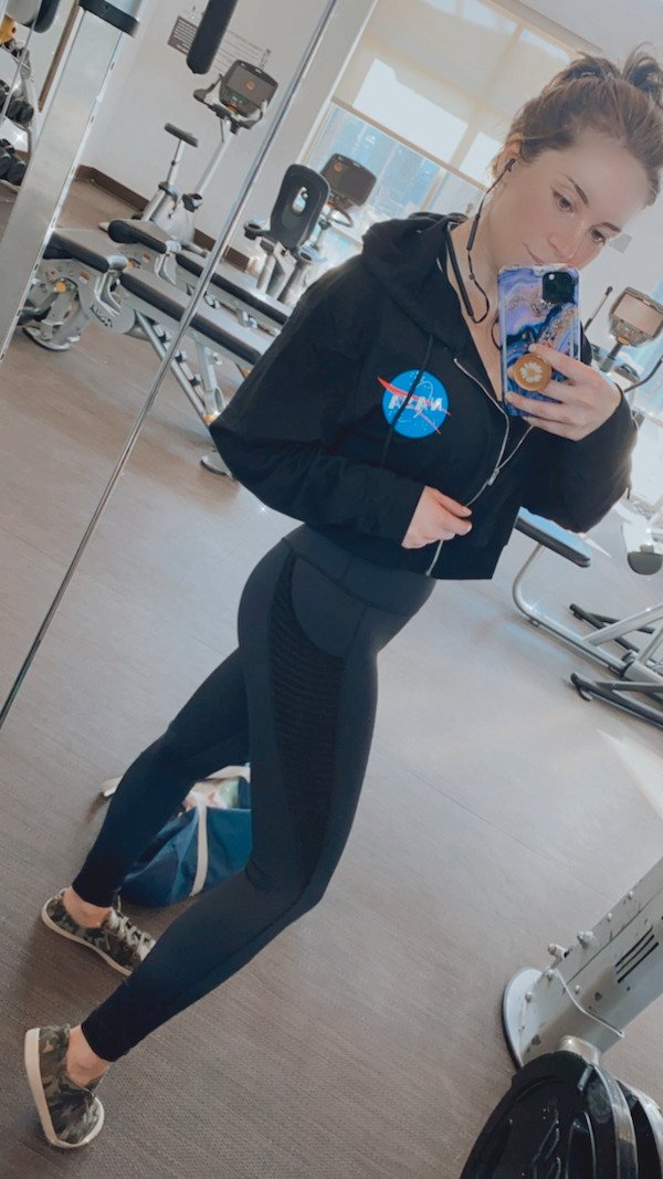 Sporty Girls (32 pics)