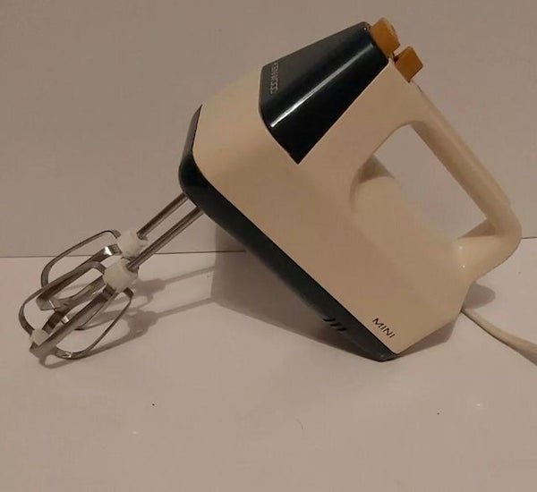 Great Old Things That Still Work (28 pics)
